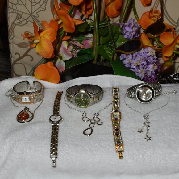 Timex Accessories - 8 Piece Jewlery Bundle!!!  Watches and Necklaces
